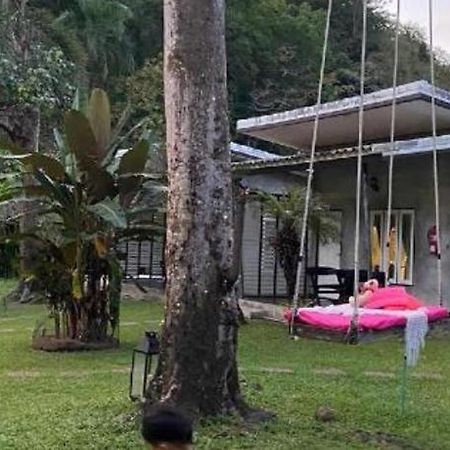 V谷度假村 沙敦 外观 照片